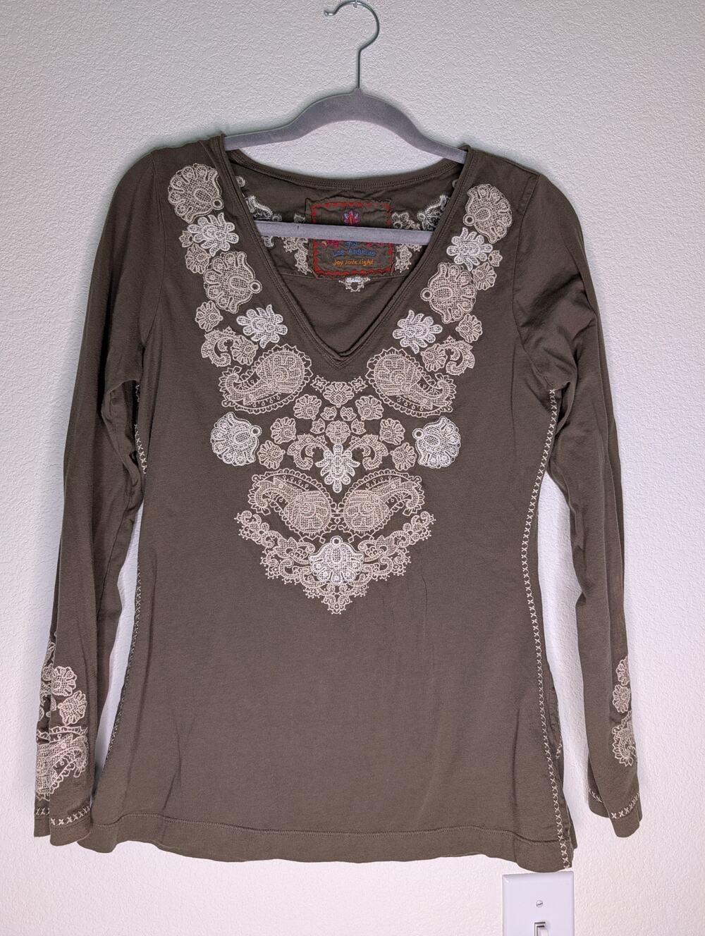 Johnny Was Women's Embroidered Long Sleeve Blouse M Unique Floral Coquette Chic